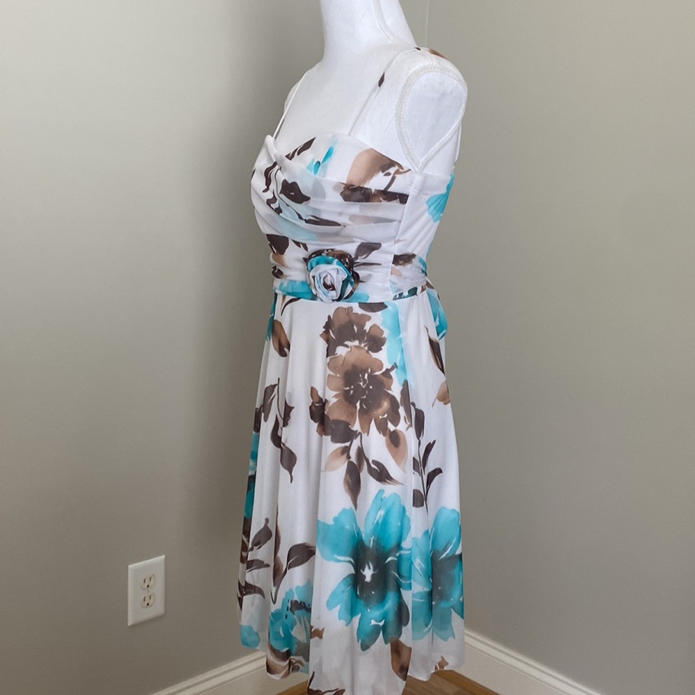 Floral Cocktail Dress with Spaghetti Straps & Sweetheart Bust Line - Picture 3 of 7
